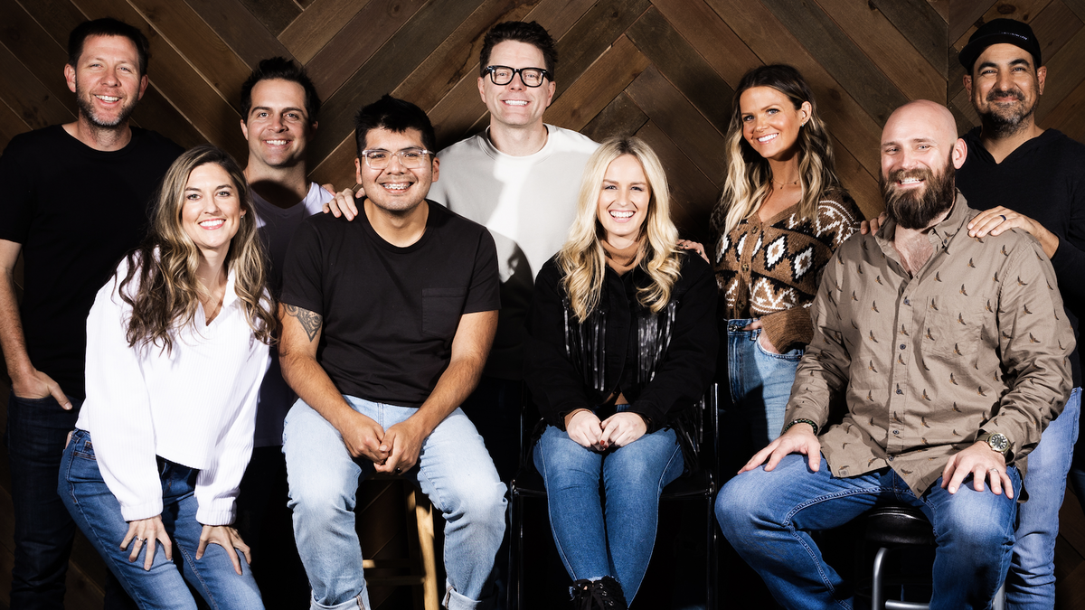 Bobby Bones Show Wins CMA Daily National Broadcast Personality Of The