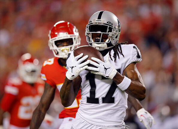 Las Vegas Raiders v Kansas City Chiefs