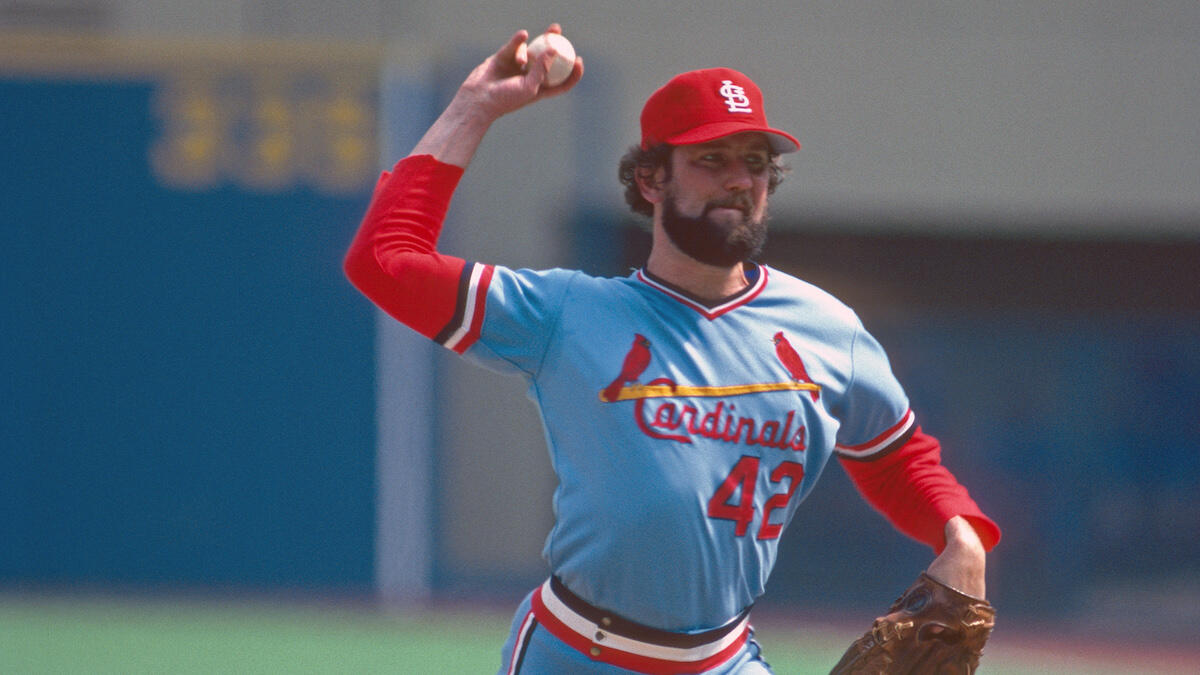 Hall of Famer and Cy Young winner, Bruce Sutter, dies at 69