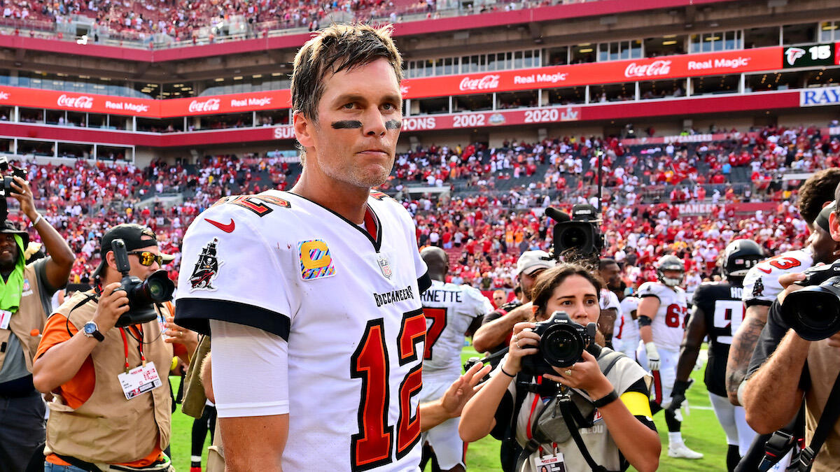 Tom Brady Won't Jeopardize Fox NFL Analyst Deal If Raiders Stake