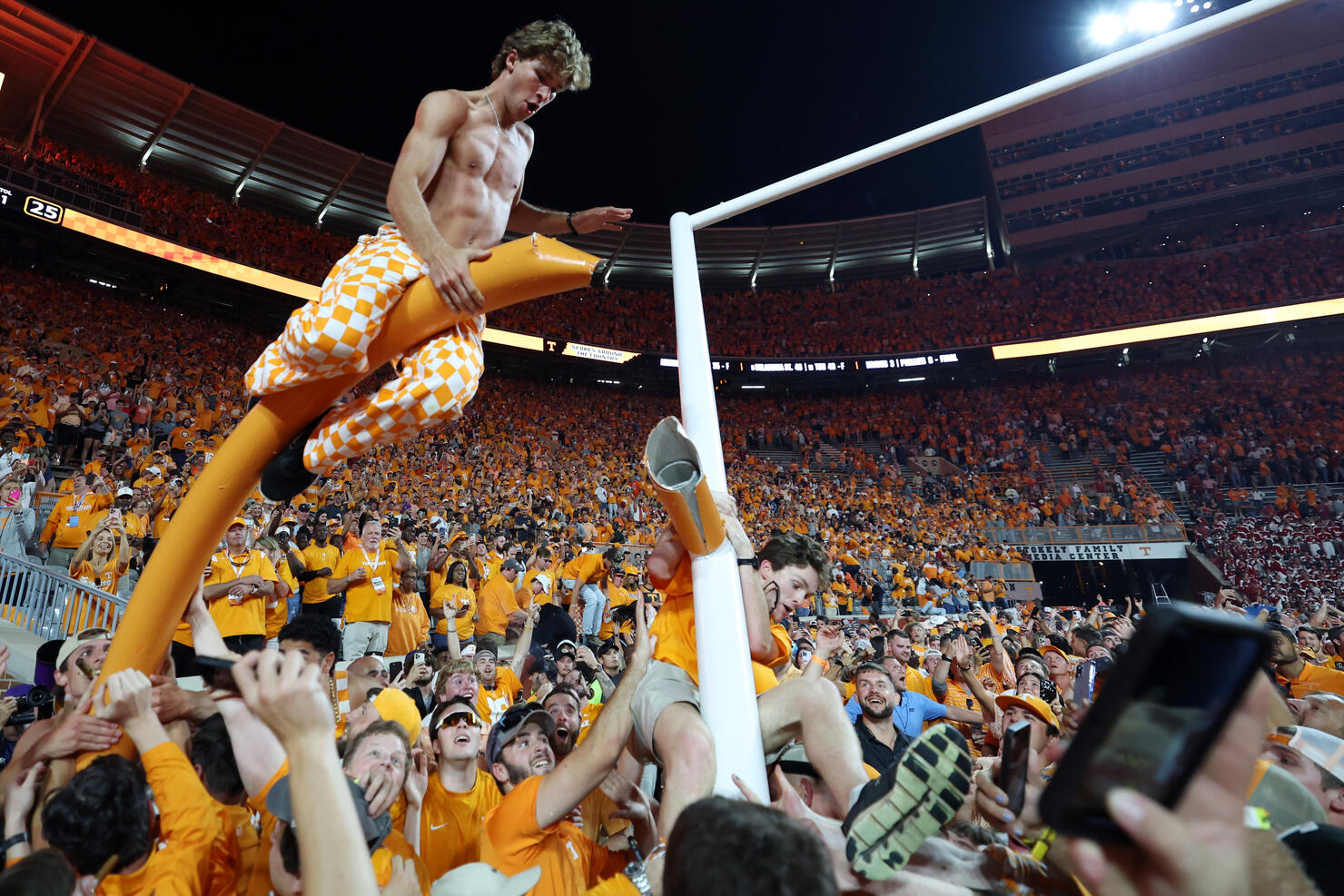 Alabama v Tennessee
