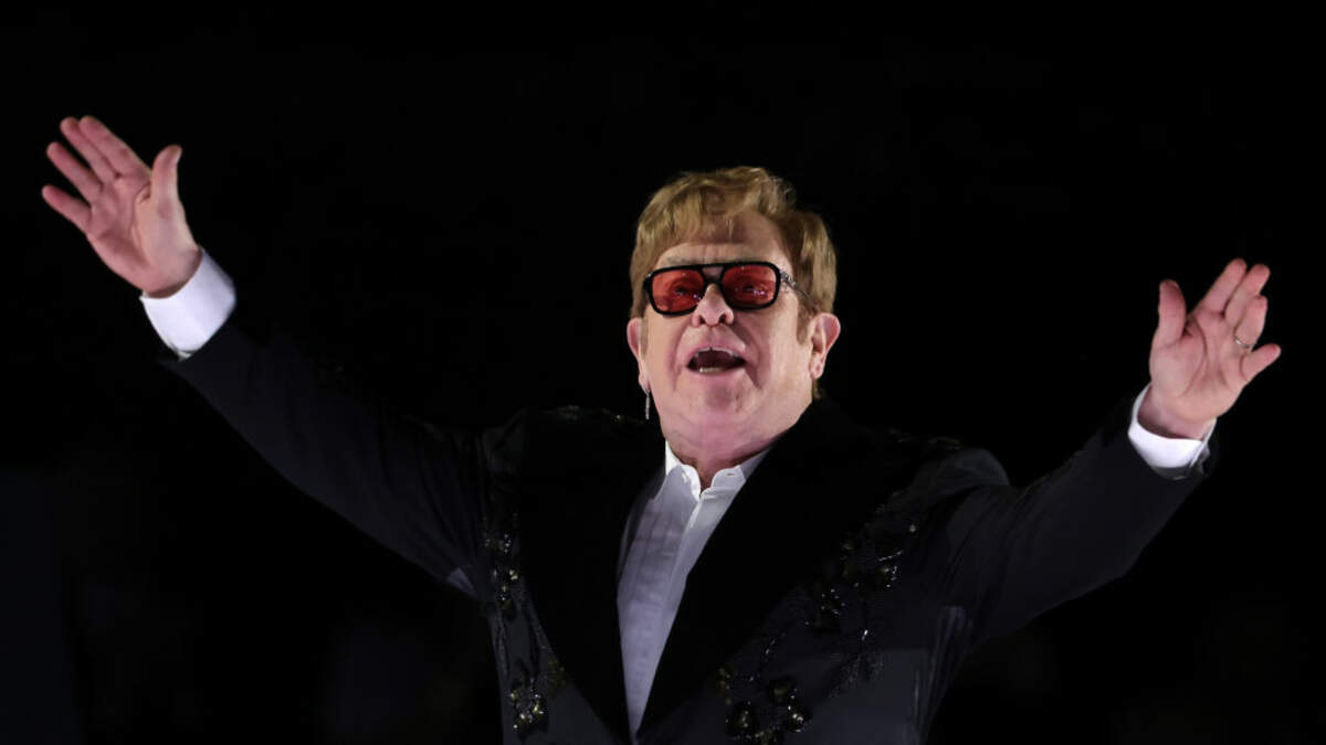 Elton John's final Houston concert cancelled due to Astros