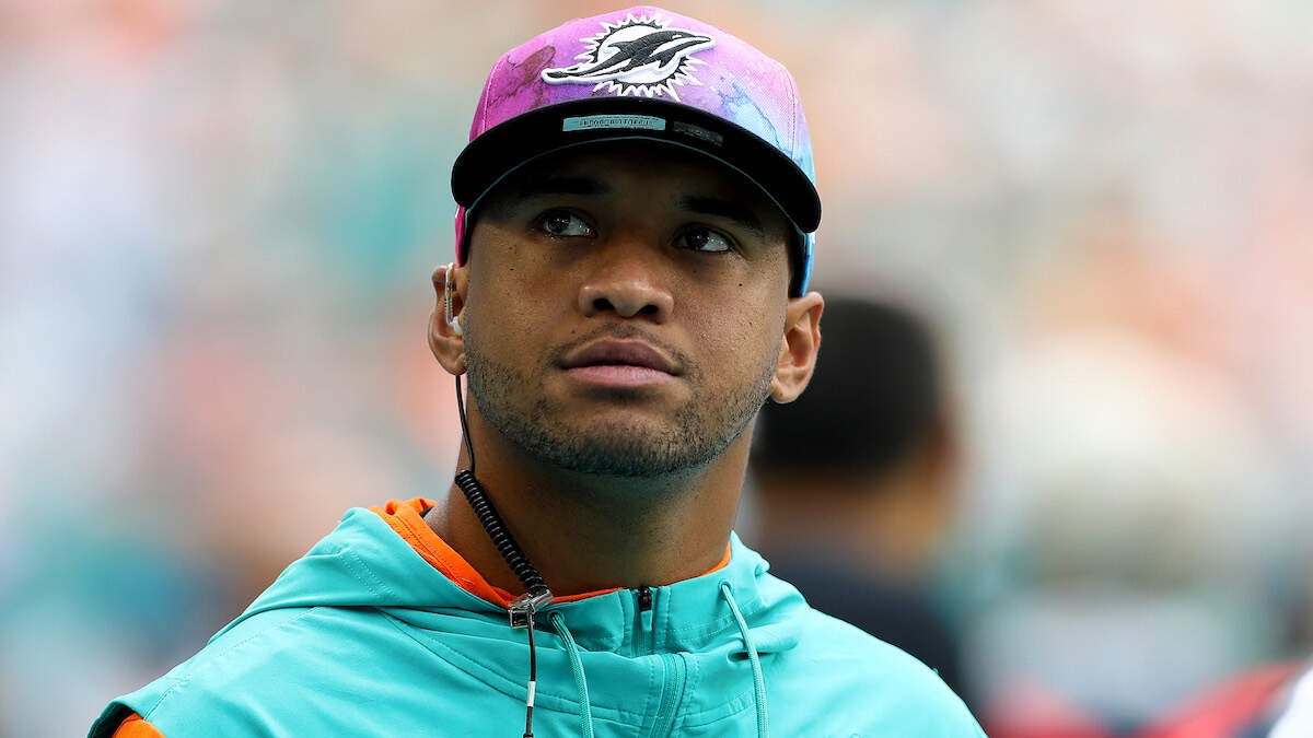 Tua Tagovailoa: Miami Dolphins quarterback admits he 'considered  retirement' after concussions in 2022, NFL News