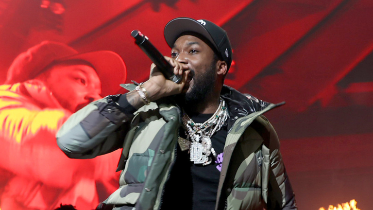 Meek Mill & Rick Ross Reunite At 'Dreams & Nightmares' Concert