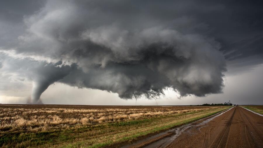 Cold Front To Bring Storms, Possible Tornadoes To Texas 