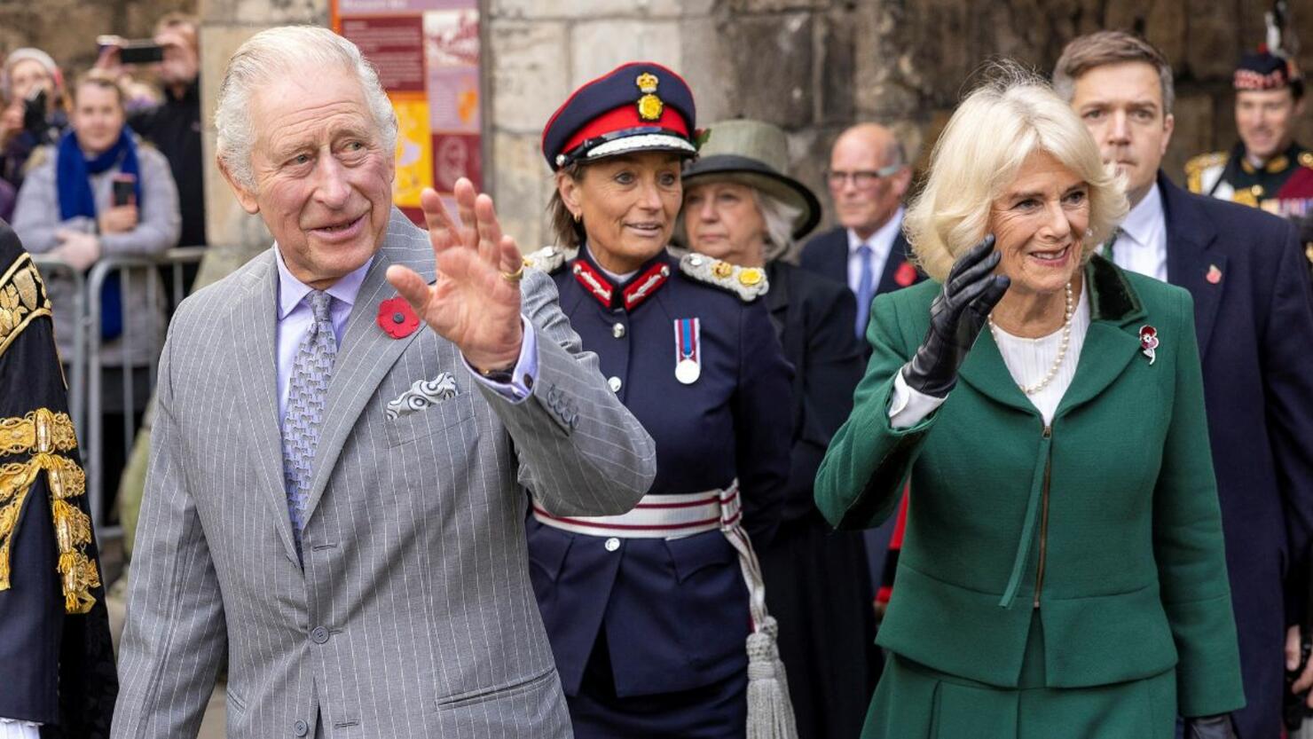 Raja Charles III Dilempar Telur Sewaktu Lawatan Diraja