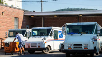 USPS Sets Holiday Mail And Shipping Prices