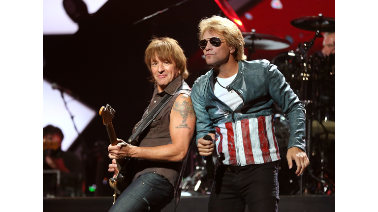 2012 iHeartRadio Music Festival - Day 1 - Show