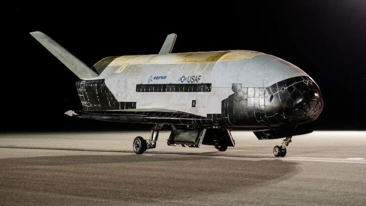 Mysterious X-37B Space Plane Returns to Earth After Record-Setting 908 Days in Orbit