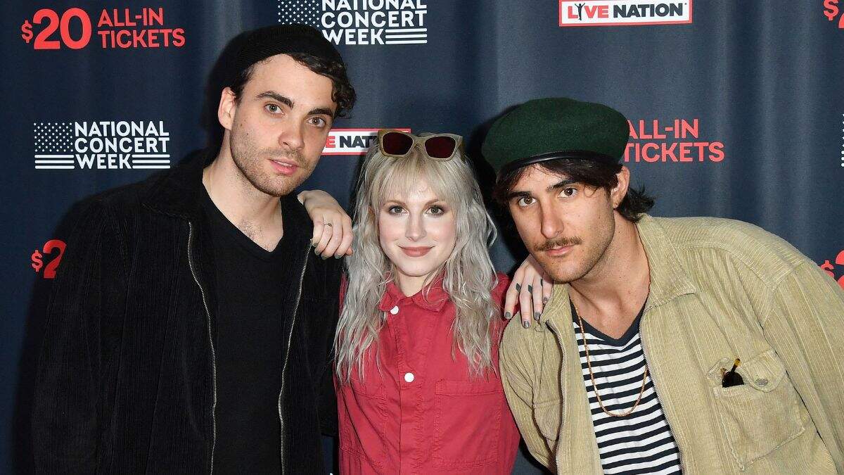 Paramore Unexpectedly Change Cover Of Past Album