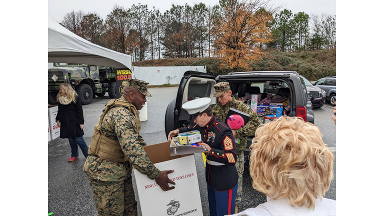 Ellis and Bradley's Stuff the Truck for Toys for Tots 2022