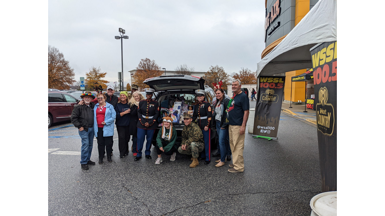 Ellis and Bradley's Stuff the Truck for Toys for Tots 2022