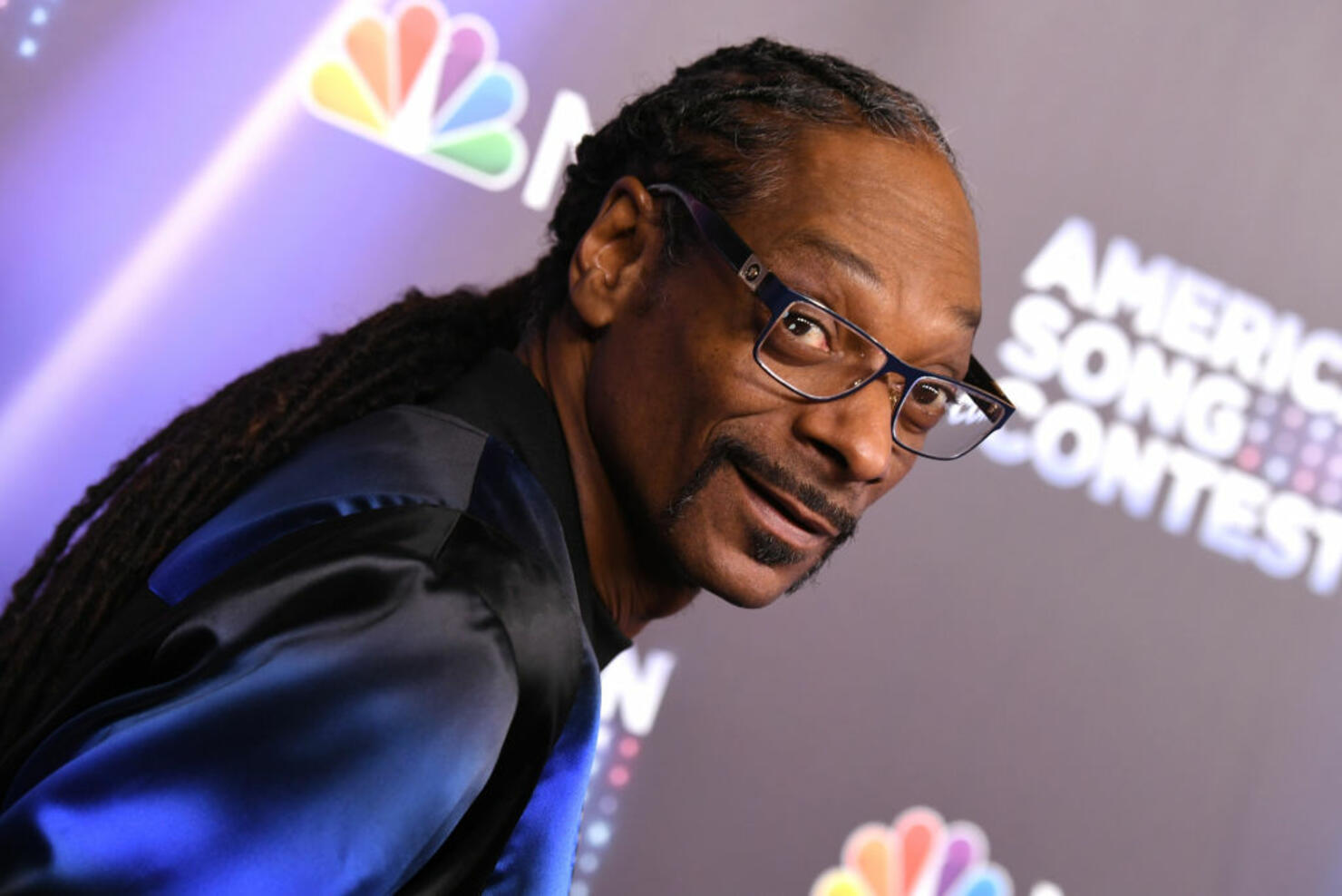 Snoop Dogg celebrates his store's grand opening day after Super