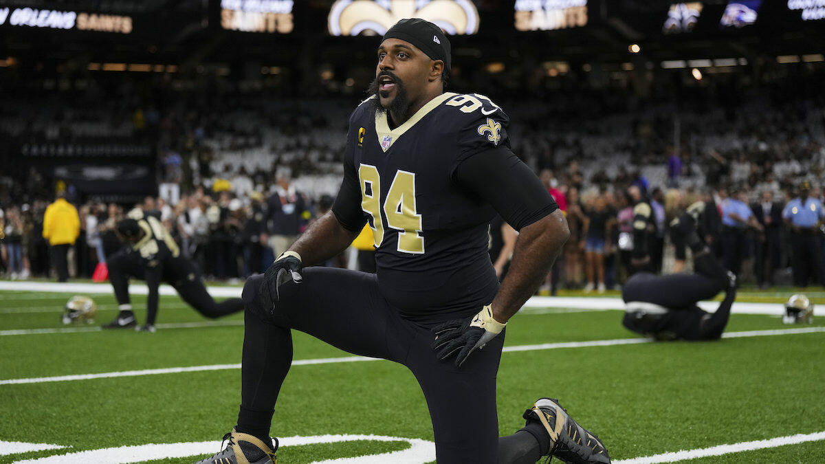 New Orleans Saints Cameron Jordan Coaches Fined By Nfl Iheart 