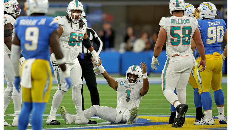 Miami Dolphins v Los Angeles Chargers