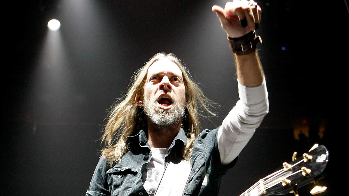 REX BROWN Says DIMEBAG's Early Growth As A Guitarist Was 'The Most