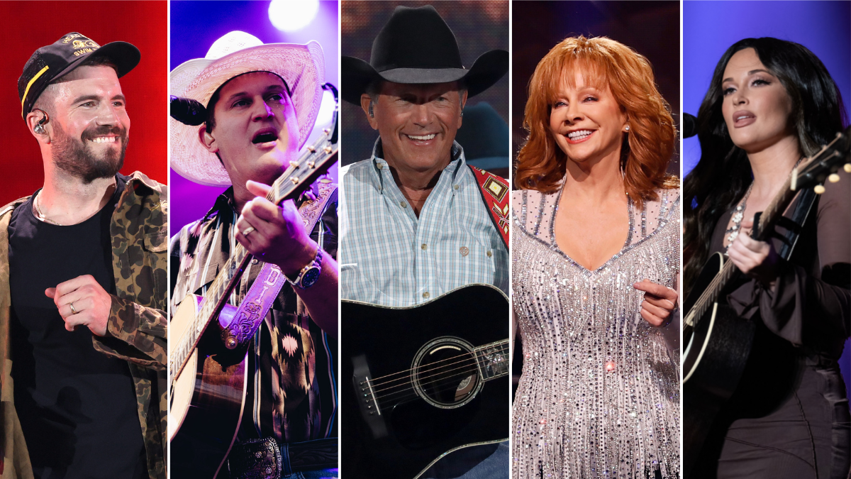 Reba McEntire, George Strait & Other Stars Share Christmas Tree ...