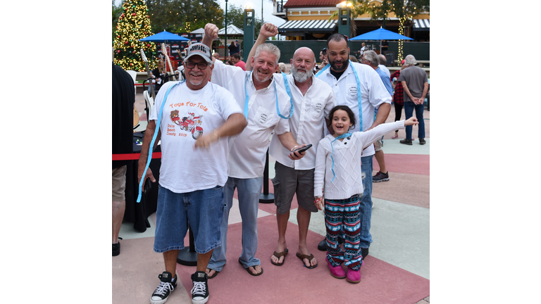 2022 12 Guitars of Christmas