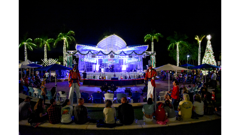 2022 12 Guitars of Christmas