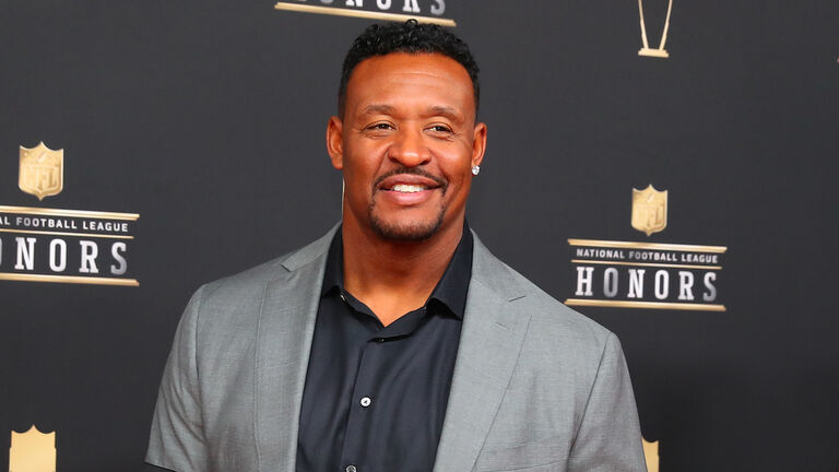 NFL: FEB 02 NFL Honors Red Carpet