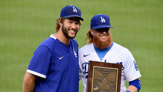 Roggin & Rodney React To Justin Turner Signing With The Red Sox 