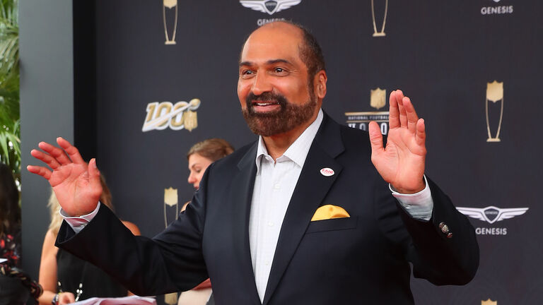 NFL: FEB 01 NFL Honors Red Carpet
