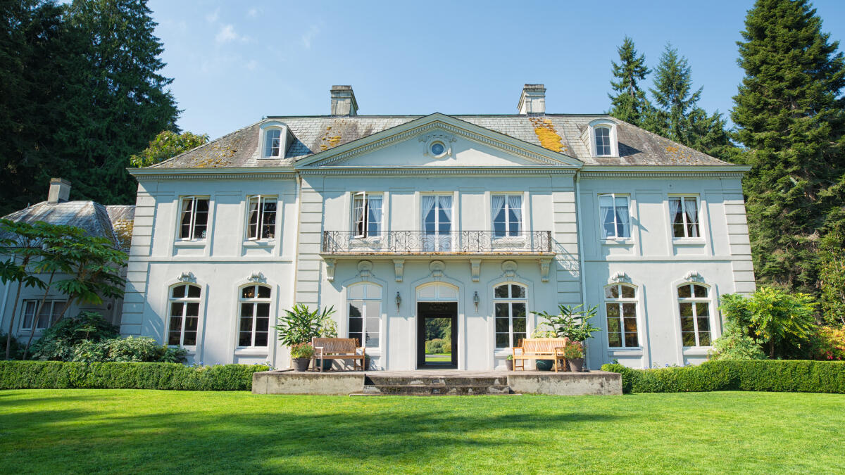 This Is The Biggest House In Louisiana IHeart