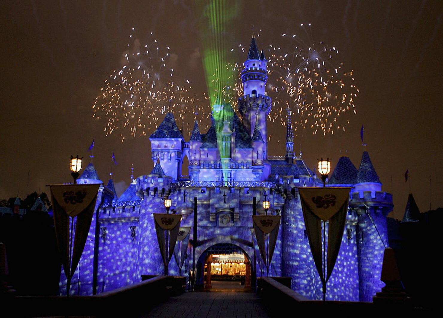 Disneyland Resort Reveals A New Show To Celebrate Their 100th Birthday