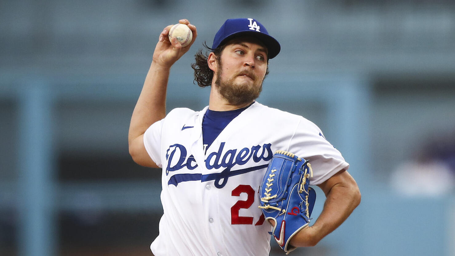 Trevor Bauer wins first Japanese debut, greeted by welcoming crowd