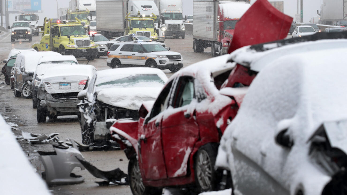 Winter Returns To Chicago With April Snow Fall