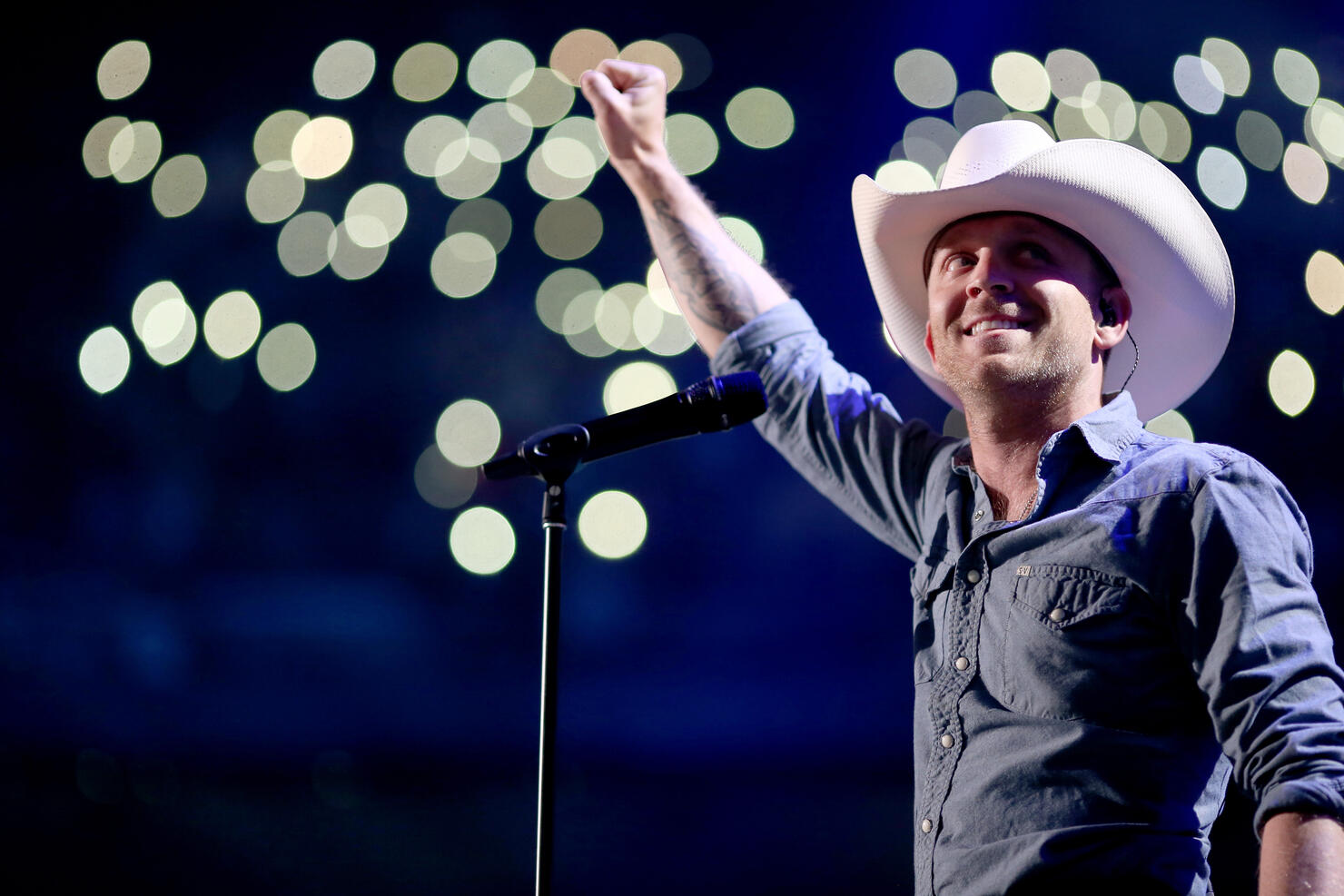 2015 iHeartRadio Country Festival - Show