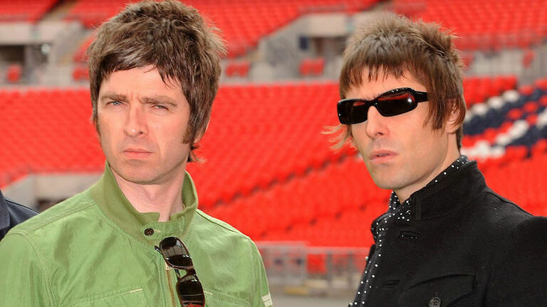 Oasis Photo Session At Wembley