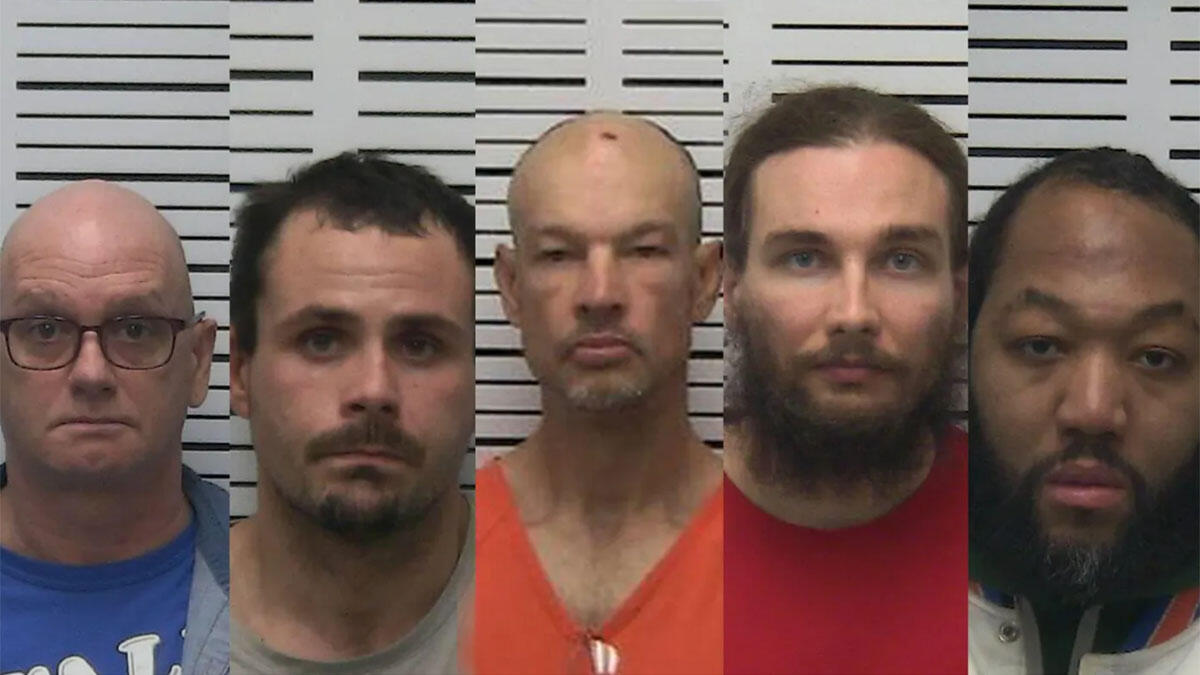 Five Inmates Escaped Missouri Jail By Crawling Through The Walls | iHeart