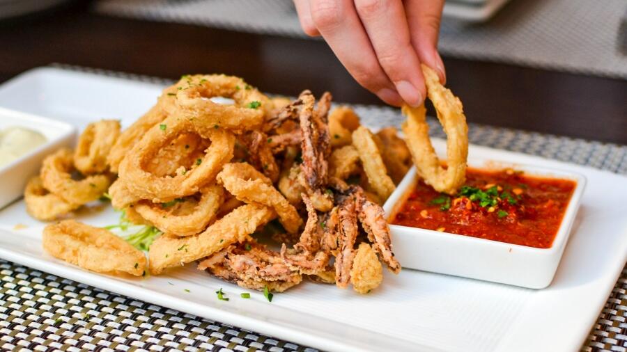 This Restaurant Serves The Best Calamari In Arizona | iHeart