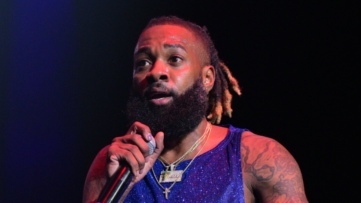 R&B Singer Sammie Speaks Out After His Mother Was Charged With Murder ...