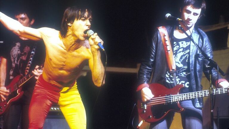 Photo of Glen MATLOCK and Iggy POP