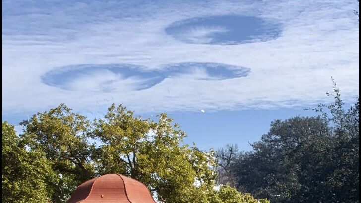 Odd 'UFO' Clouds Spotted Over Central Texas
