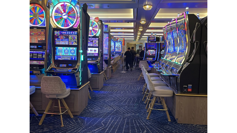 WiLD 95.5 Groove Cruise Miami 22 Dom