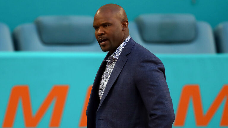 Pittsburgh Steelers v Miami Dolphins
