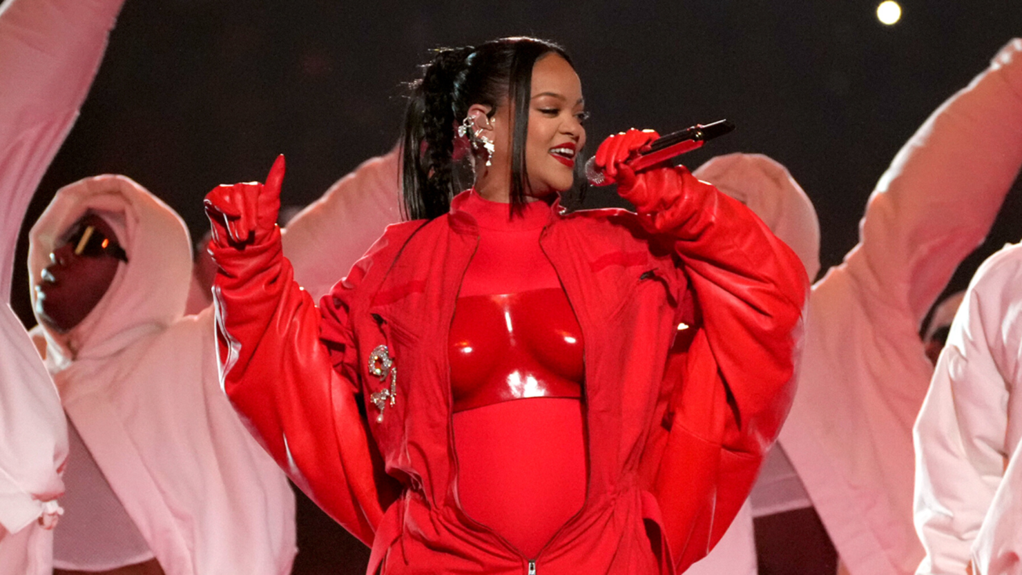 2023 Super Bowl Halftime Show: Rihanna is pregnant again and this
