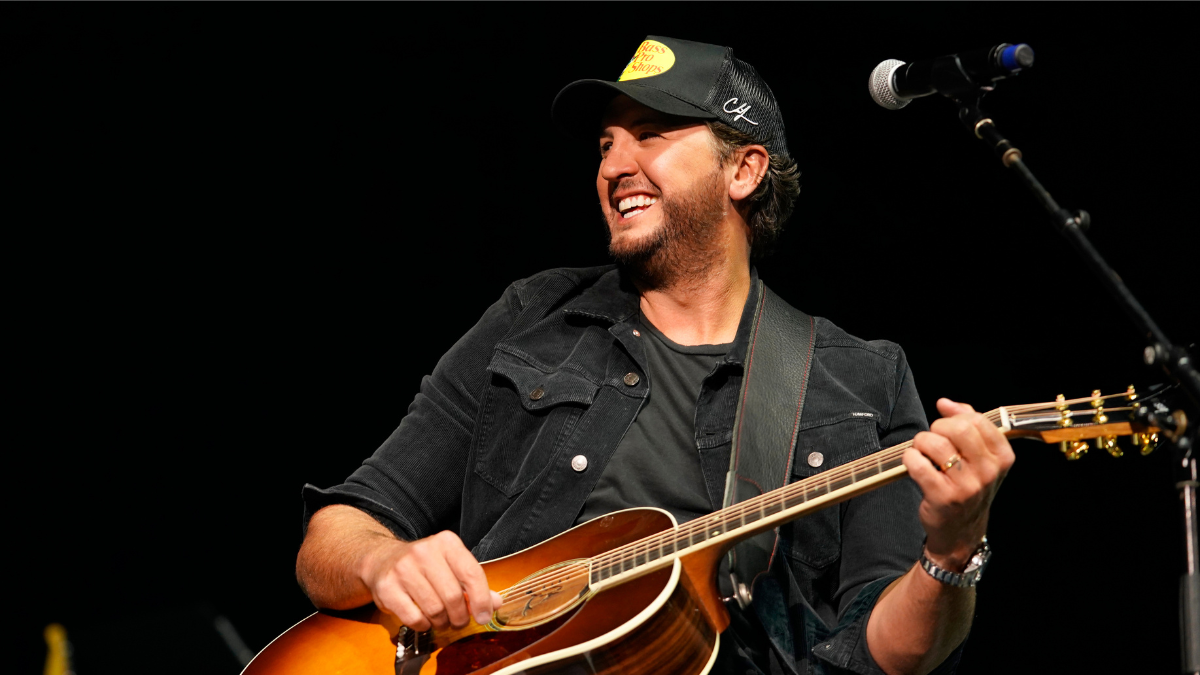 Luke Bryan Unveils New Las Vegas Show Dates In The Best Way