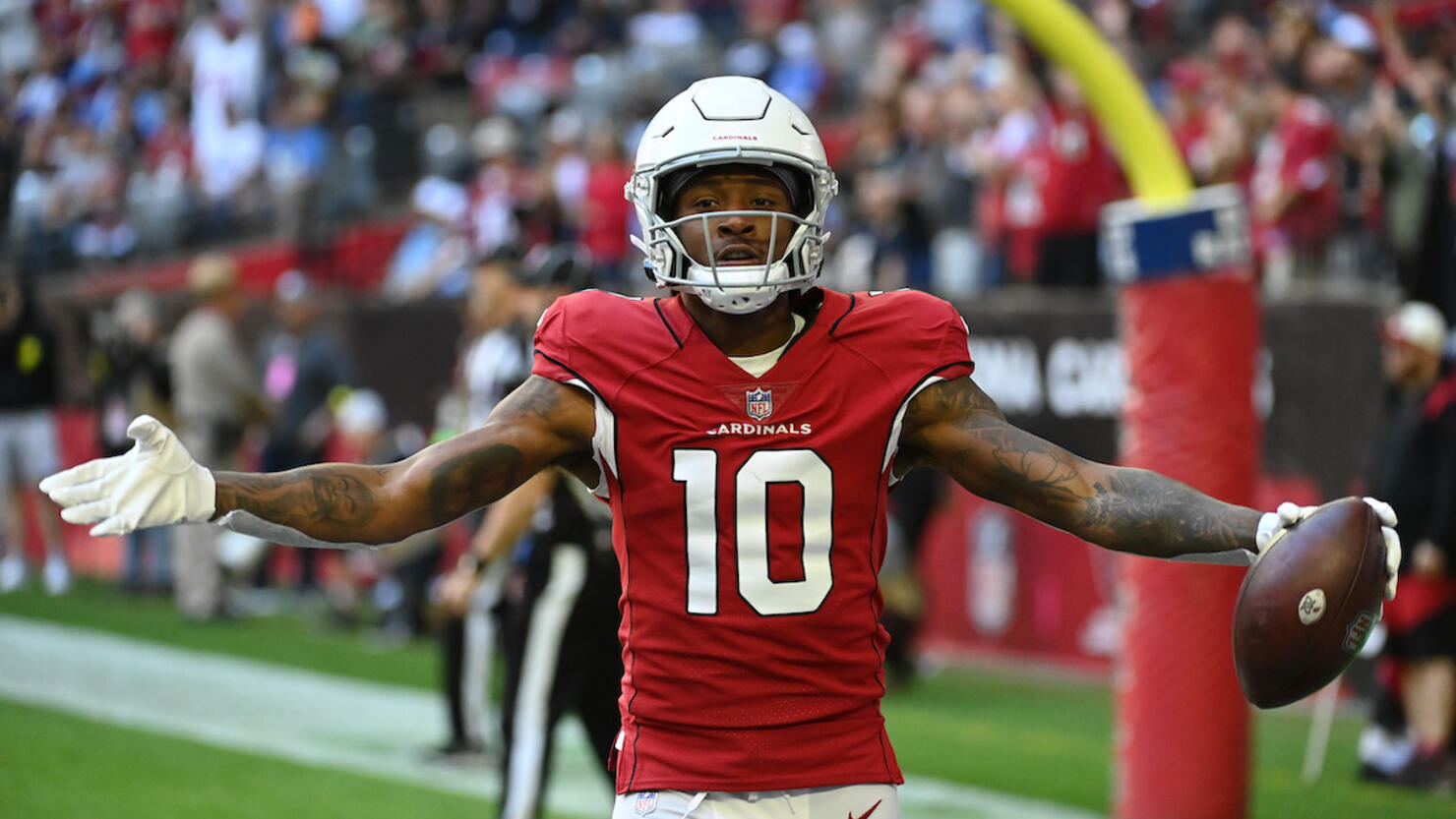 Los Angeles Chargers v Arizona Cardinals