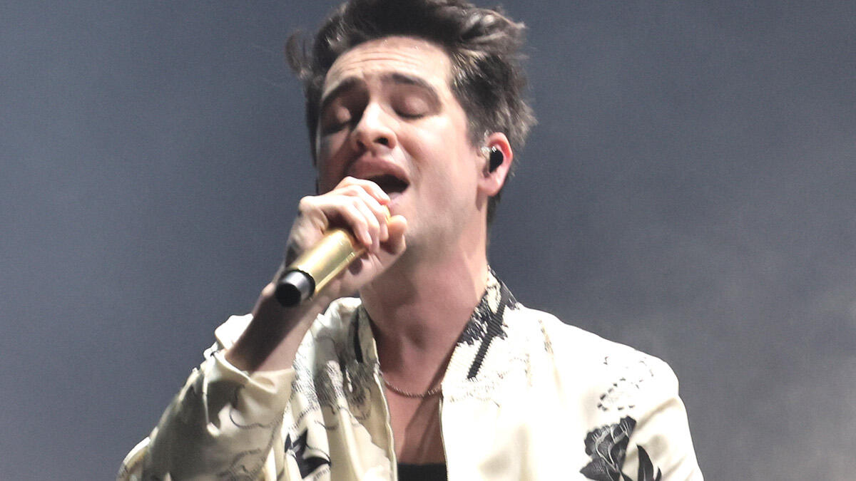 Panic! At The Disco Kick Off Farewell Tour See The Setlist iHeart