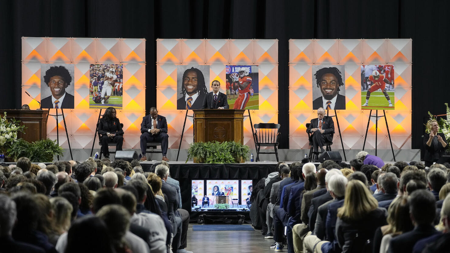 Memorial Held For University Of Virginia Football Players Killed In Shooting On Sunday Night