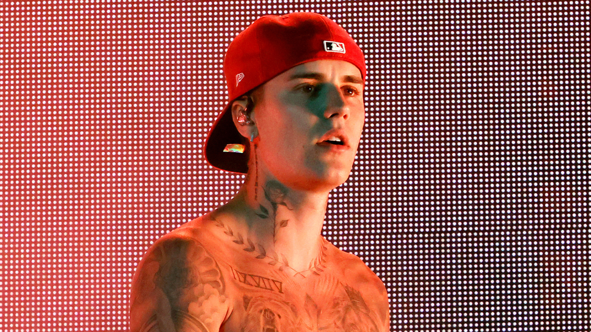 Justin Bieber cancels remaining Justice World Tour dates