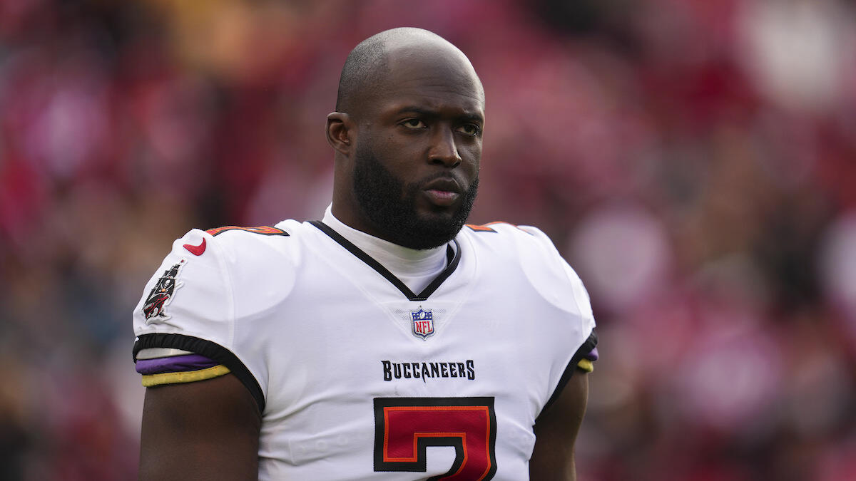 Leonard Fournette's Car Burns Up During Terrifying Highway Incident ...