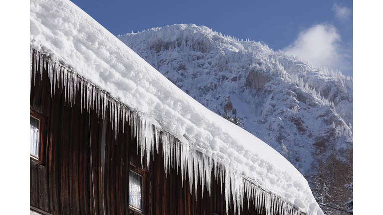 Austria, Styria, View of icicle on roof