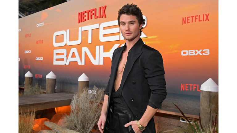 Netflix Premiere Of Outer Banks Season 3