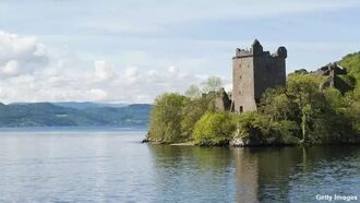 Video: Webcam Watcher Catches Clear View of Sizeable Hump Crossing Loch Ness