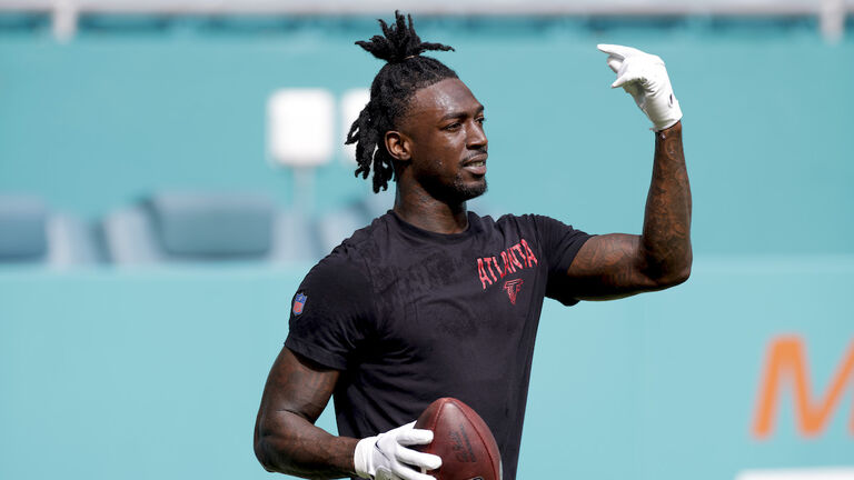 NFL: OCT 24 Falcons at Dolphins